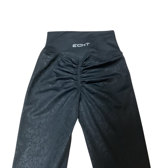 ECHT Women's Size XS Force Scrunch Leggings Back Rise Scrunched Seam 7/8 Length - Picture 9 of 9